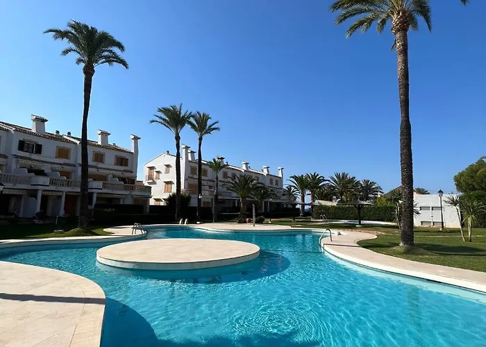 Atico Con Salida Directa A La Playa - Denia